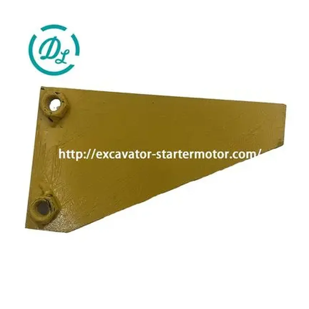 20Y-62-51781 Hydraulic Filter Bracket for Komatsu Excavators, OEM/reference 20Y-62-51781, Hydraulic Filter Mounting Bracket, product view 3