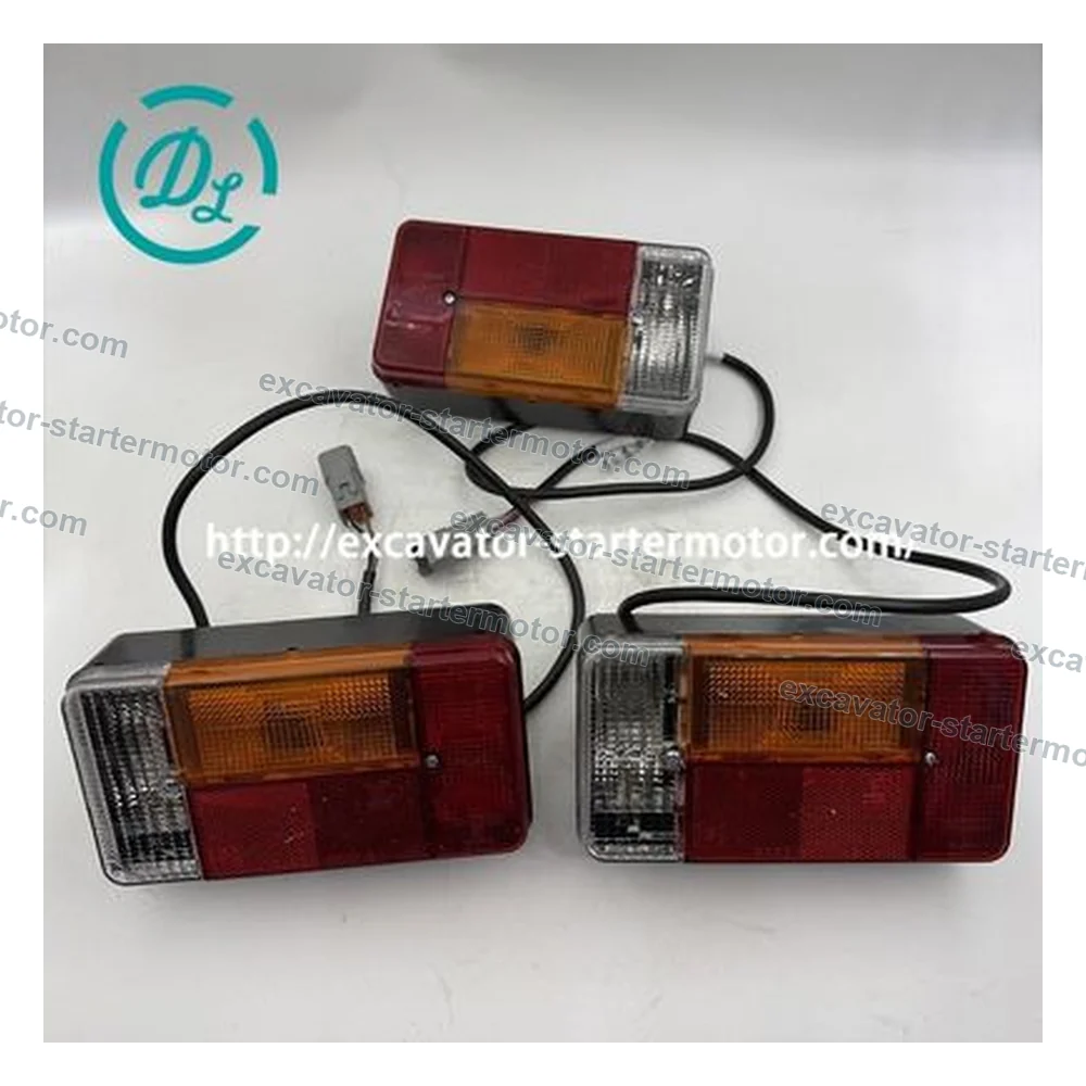 7225546 Right Rear Stop Turn Reverse Light for Bobcat VersaHandler Telehandlers, OEM/reference 7225546, Right Rear Combination Light, product view 3