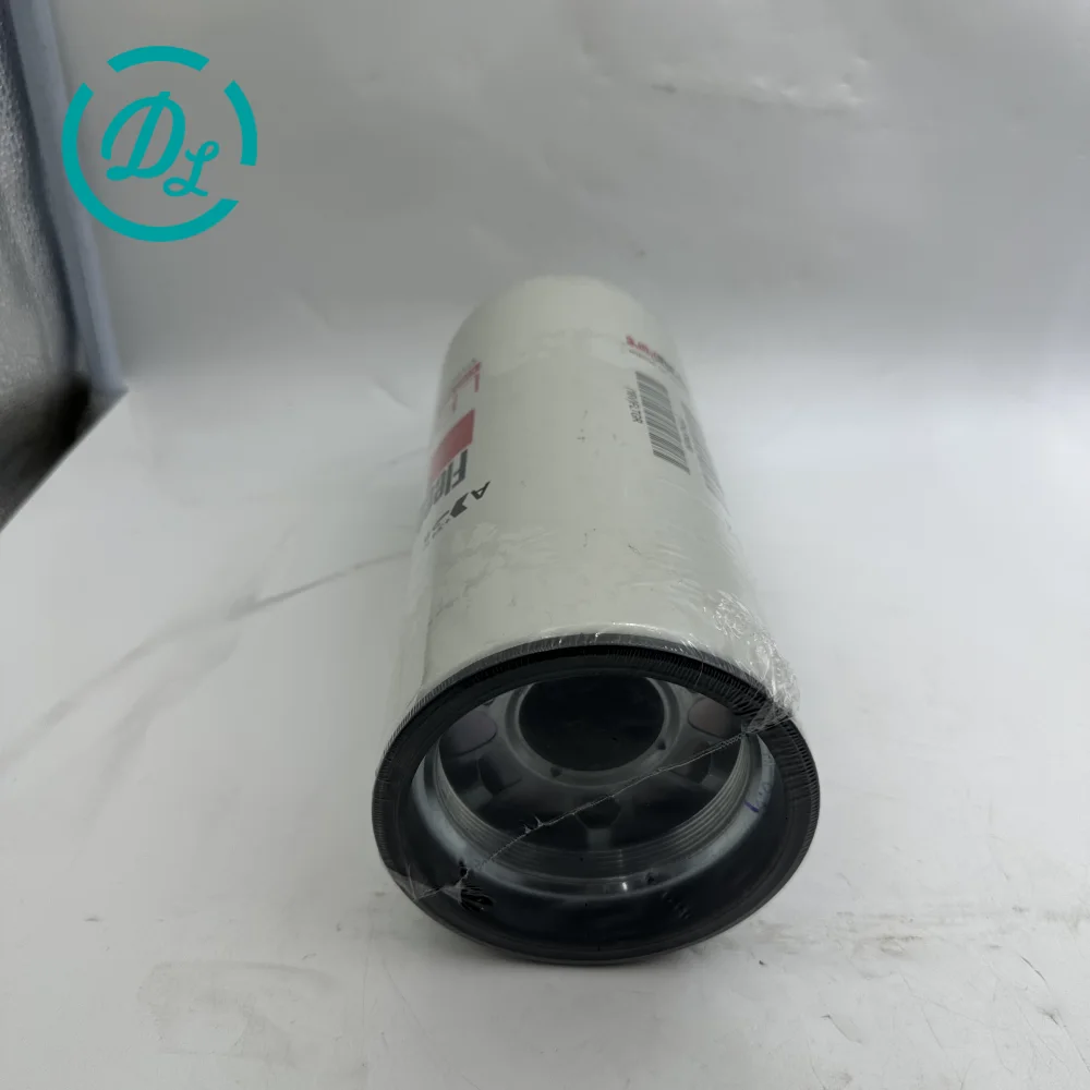 4920071 Excavator Filter for Excavator and Diesel Equipment, OEM/reference LF9050 · 4920071, Excavator Filter, product view 5
