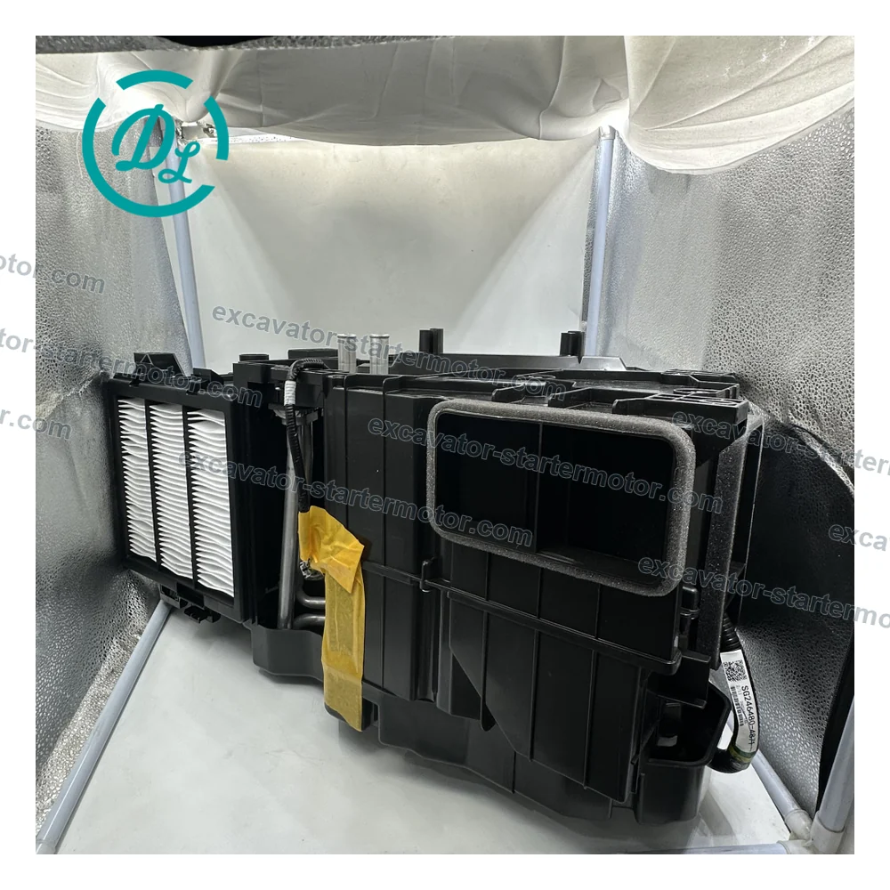 647-6486 Operator Cabin Heater and Air Conditioner for Cat 320 323 326 330 336 349, OEM/reference 647-6486, Operator Cabin Heater and Air Conditioner Assembly, product view 3