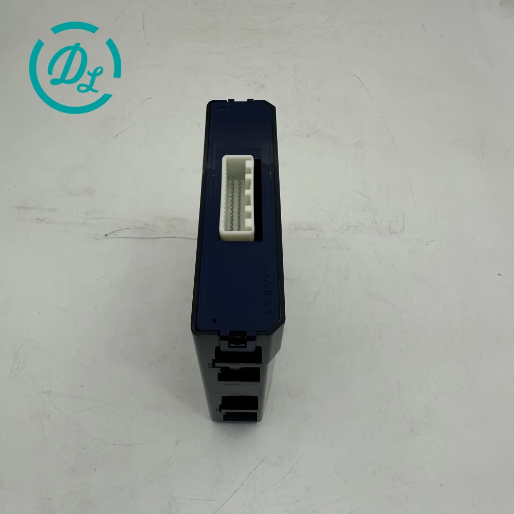 113900-0781 ECM Controller or Monitor for Excavator and Diesel Equipment, OEM/reference 113900-0781 · 177300-8892889, ECM Controller or Monitor, product view 4