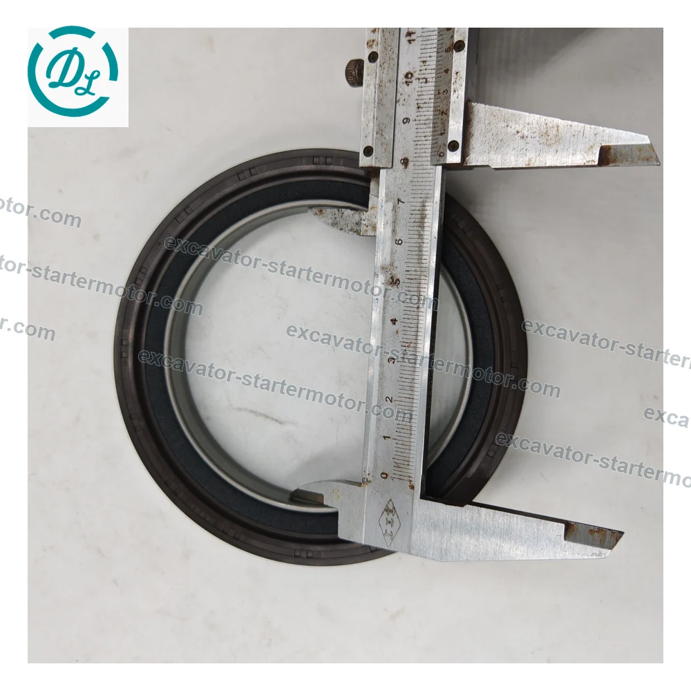 1-09625576-0 Bearing Case Oil Seal for Isuzu 6HK1 FTR FVR34, OEM/reference 1-09625576-0, Bearing Case Oil Seal, product view 5