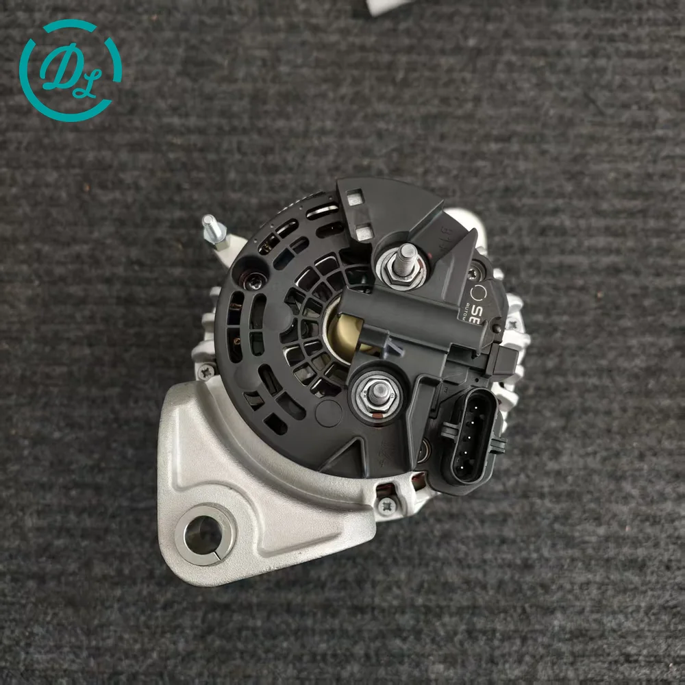0124655924 Alternator for Excavator and Diesel Equipment, OEM/reference 0124655924, Alternator, product view 2