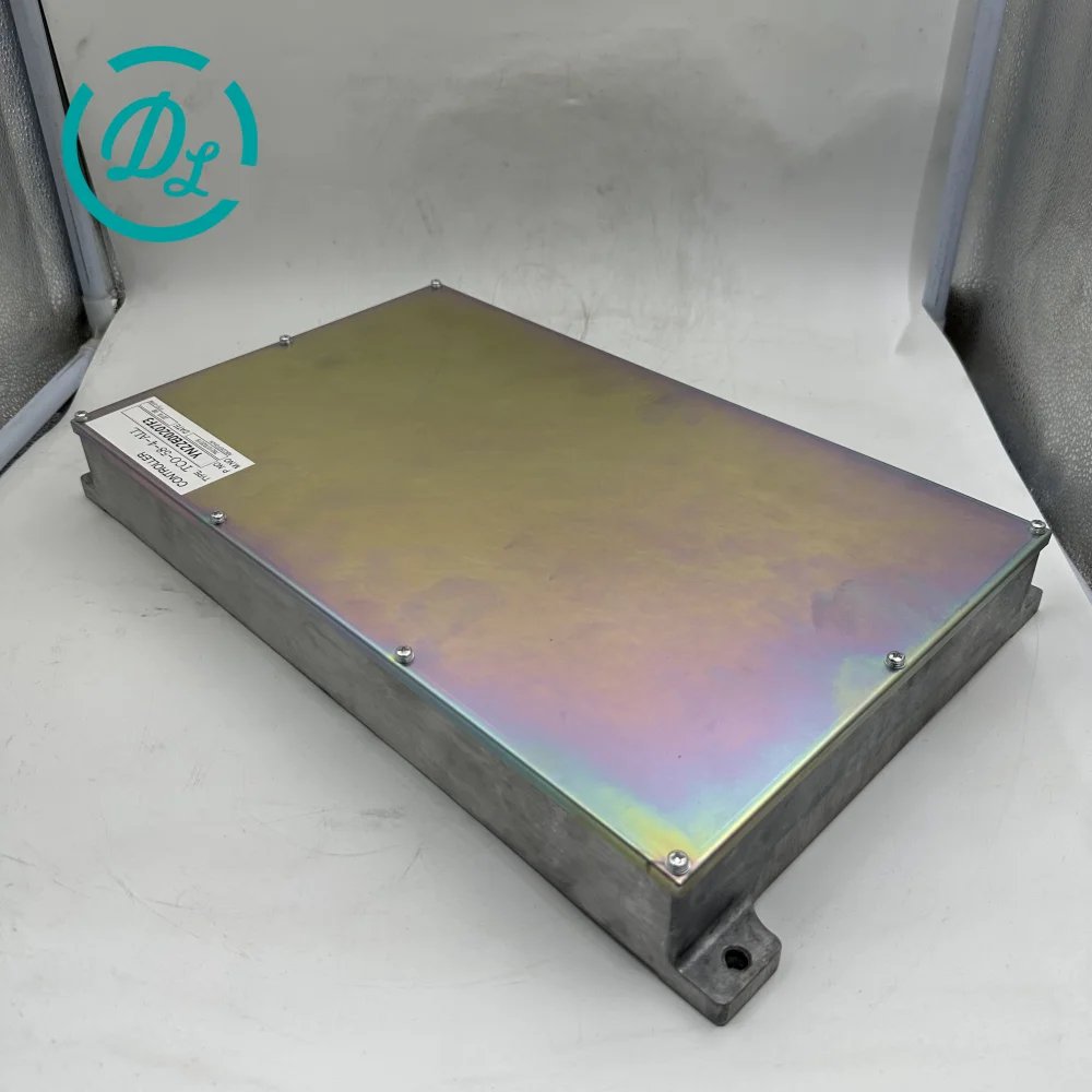 YN22E00207F3 ECM Controller or Monitor for Excavator and Diesel Equipment, OEM/reference YN22E00207F3, ECM Controller or Monitor, product view 4