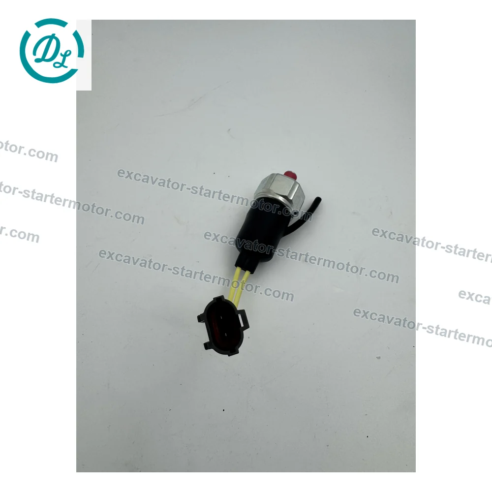 1-82410170-1 Oil Pressure Warning Switch for Isuzu 4BG1 6BG1 6HK1 Engines, OEM/reference 1-82410170-1, Oil Pressure Warning Switch, product view 3