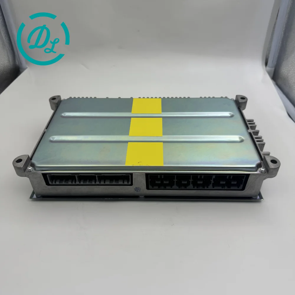 YB22E00008F2 ECM Controller or Monitor for Excavator and Diesel Equipment, OEM/reference YB22E00008F2, ECM Controller or Monitor, product view 3