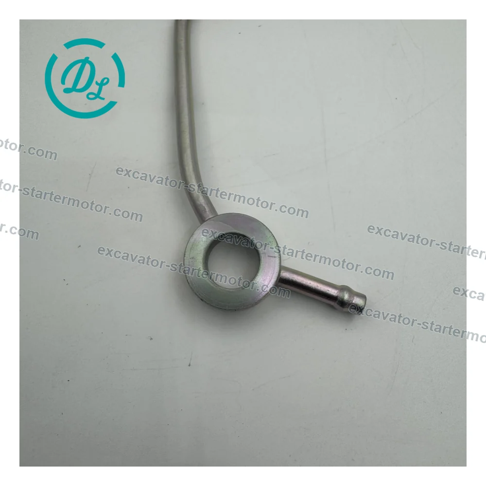 16454-42502 Fuel Return Overflow Pipe for Kubota V2203 V2403, OEM/reference 16454-42502, Injector Fuel Return Overflow Pipe Assembly, product view 3