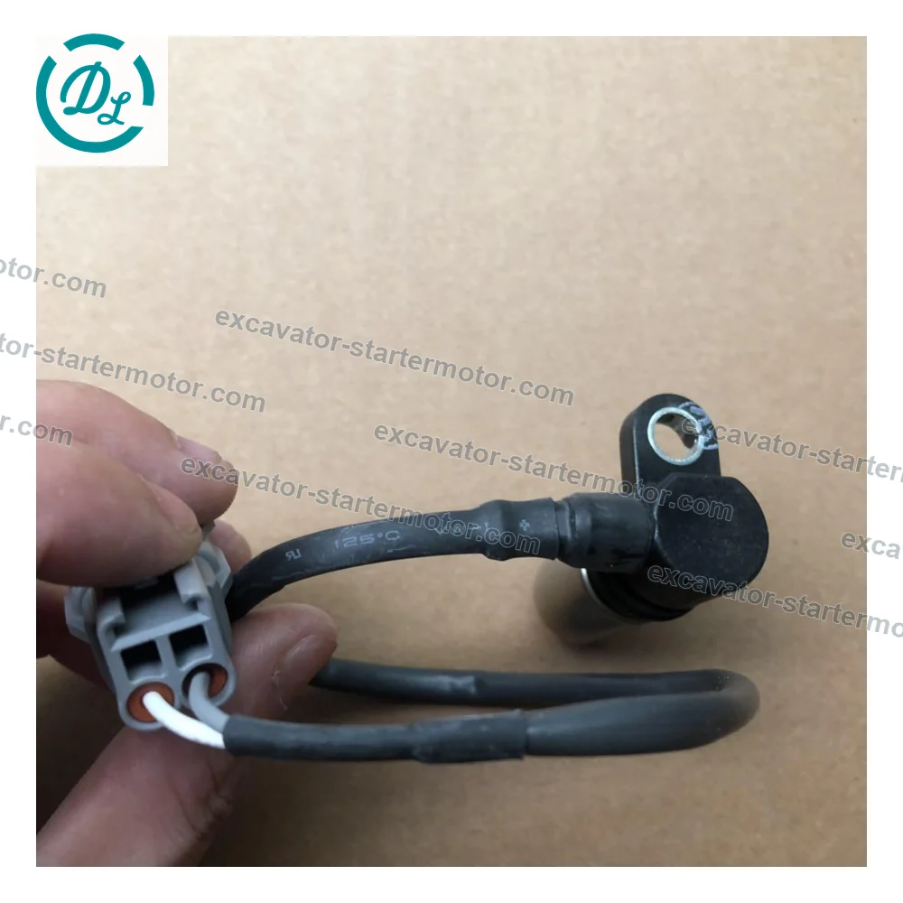 8-97306-113-1 029600-1290 Crankshaft Position Sensor for Isuzu 4HK1 6HK1, OEM/reference 8-97306-113-1, Crankshaft Position / Engine-Speed Sensor, product view 4