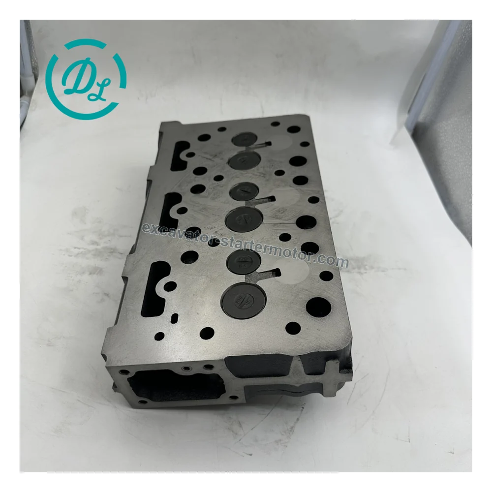 15521-03040 Complete Cylinder Head for Kubota D1402 Engine, OEM/reference 15521-03040, Complete Engine Cylinder Head, product view 5