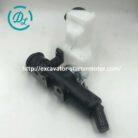 pt204659904-eexcavastart_isuzu_vc46_clutch_master_cylinder_assembly_oem_1_47500358_2
