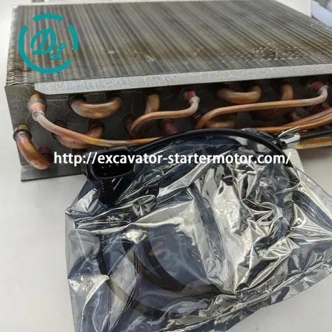 7031403 AC Evaporator Core for E32 E35 E42 E45 E50 E55 Excavators, OEM/reference 7031403, Air-Conditioning Evaporator Core, product view 3