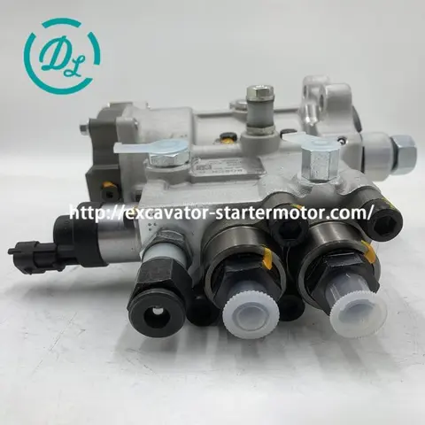 50001030 082V09100-7614 Fuel System Component - Identity Check Required, OEM/reference 0445025602 0445025601 375-2647 · 50001030 082V09100-7614 · C7.1, Fuel Injection Pump, product view 7