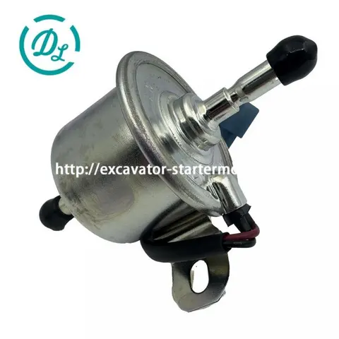 1G938-52034 12V Fuel Pump for Kubota D1803, V2403 and 07 Series Engines, OEM/reference 1G938-52034, 12V Electric Fuel Pump, product view 3