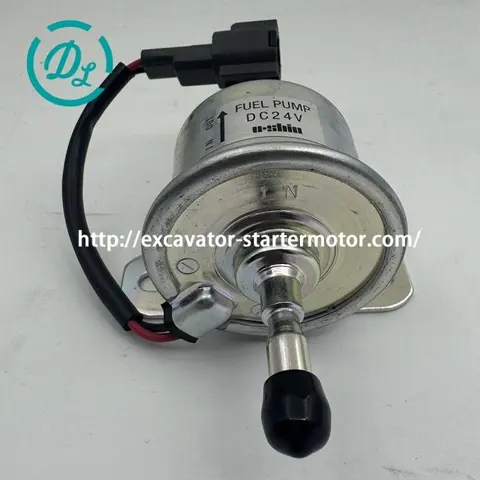 1G377-52030 Fuel Pump for V1505 D1105 D1305 D1503, OEM/reference 1G377-52030, Fuel Pump, product view 3