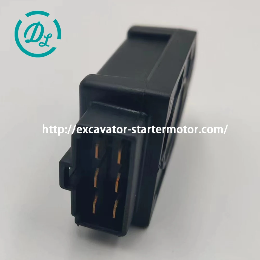 8-97105790-0 S85NJ 12V Glow Plug Timer for Isuzu 4JG2 4LB1, OEM/reference 8-97105790-0, 12V Six-Pin QOS-3 Glow Plug Timer, product view 2