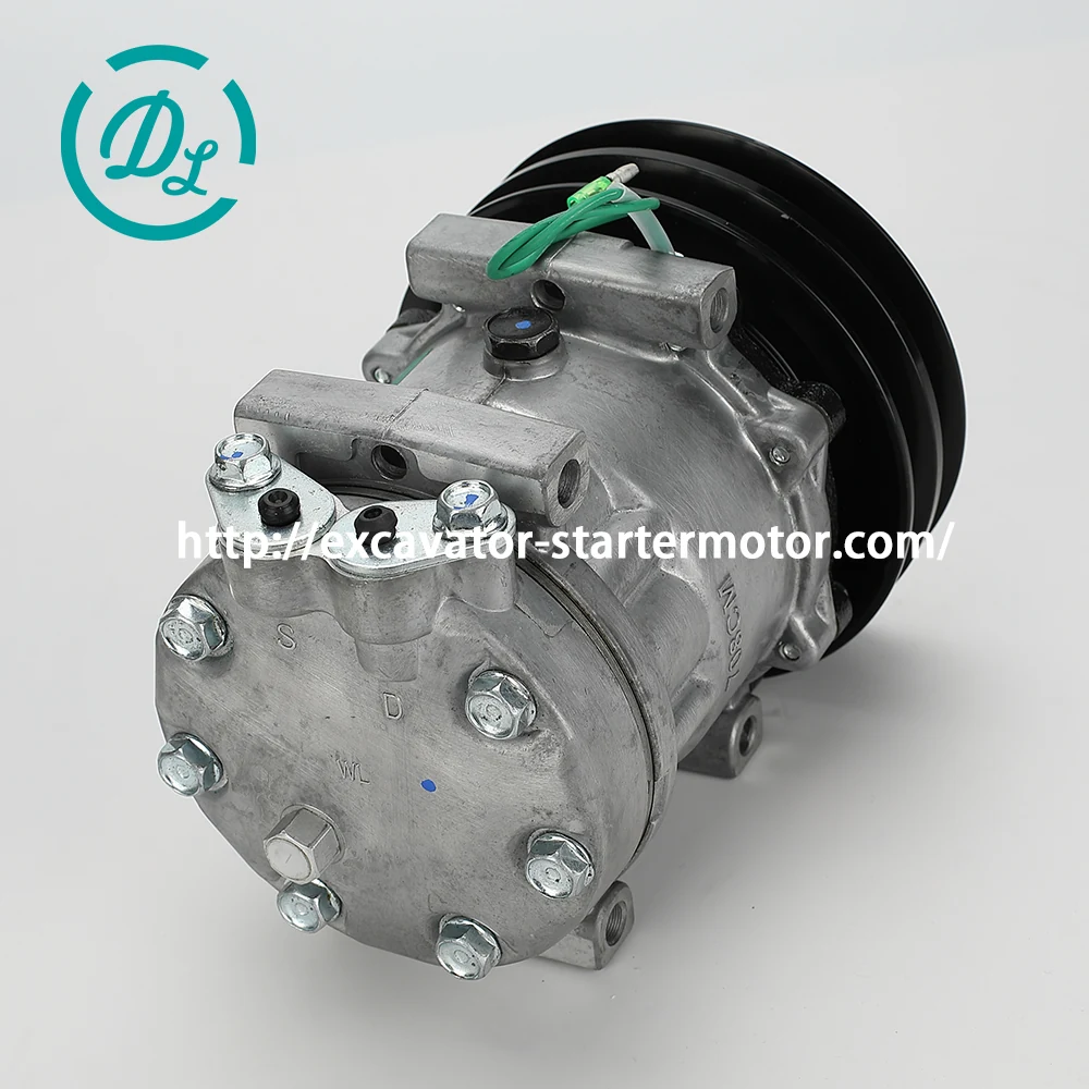 4384568 A/C Compressor for Hitachi EX60-5 EX60BUN-5 EX70LCK-5, OEM/reference 4384568, Excavator Air-Conditioning Compressor, product view 4