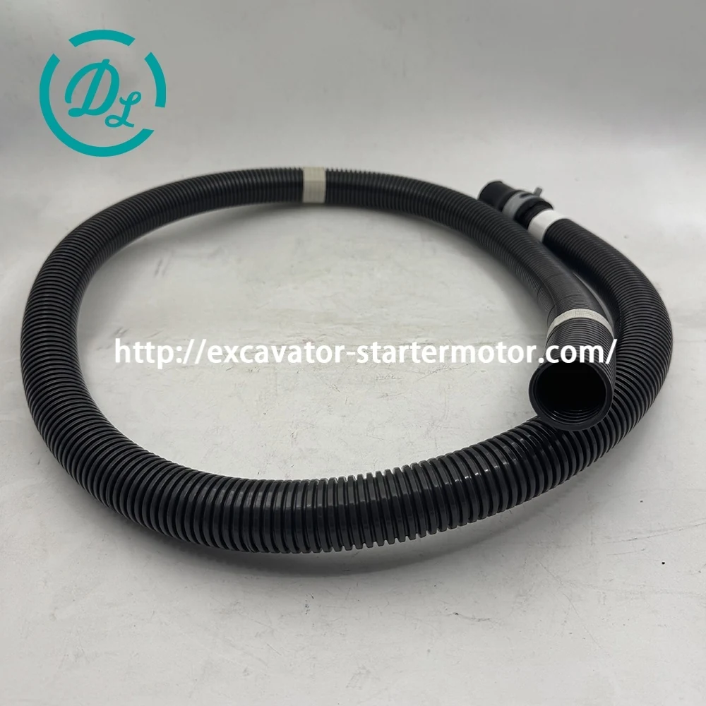 EexcavaStart Engine Ventilation Rubber Air Hose for John Deere 190GW 230GW 8-98165883-0, OEM/reference 8-98165883-0, Engine Ventilation Rubber Air Hose, product view 3