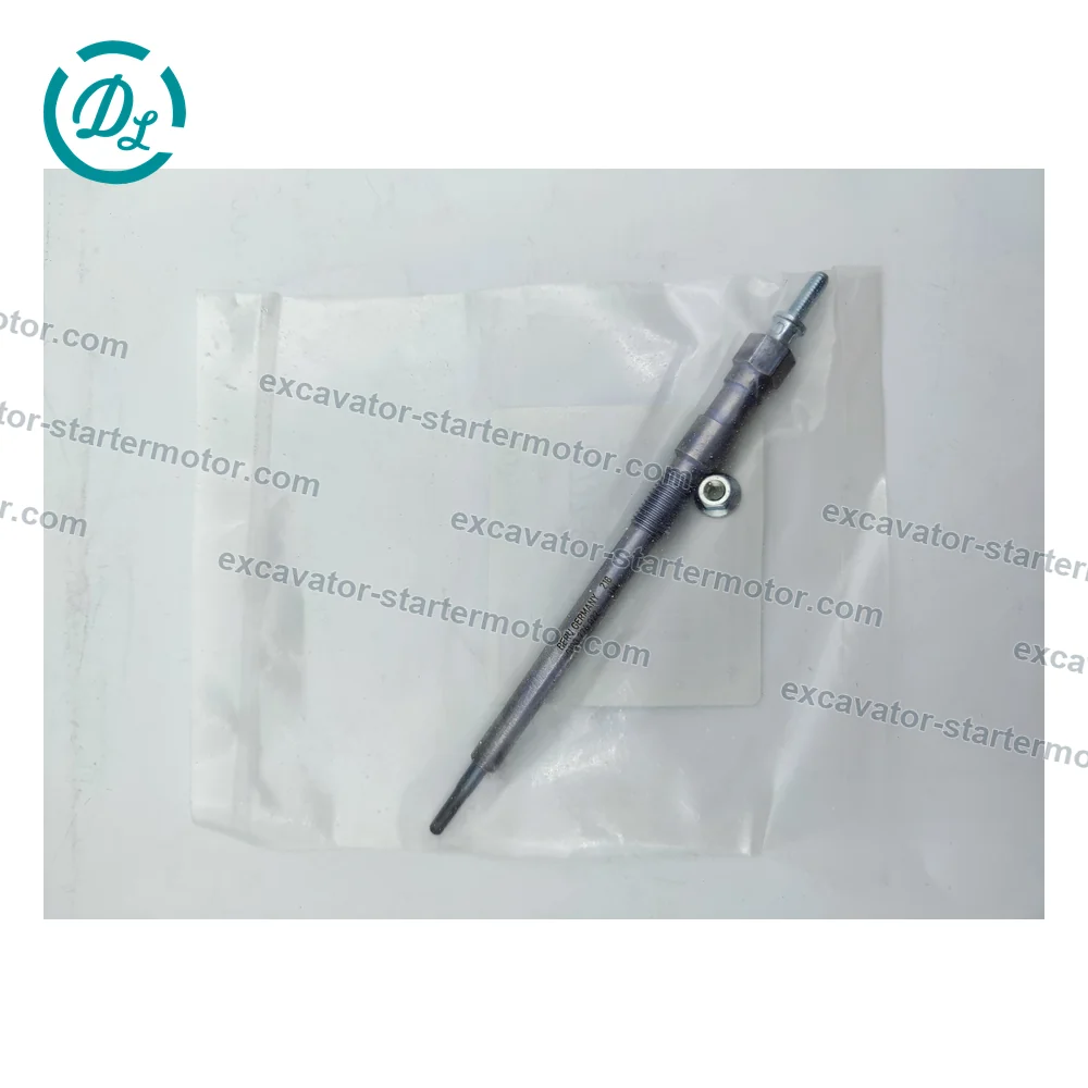 1G777-65512 11V Glow Plug for Kubota V3007 V3307 Engines, OEM/reference 1G777-65512, Engine Glow Plug, product view 1