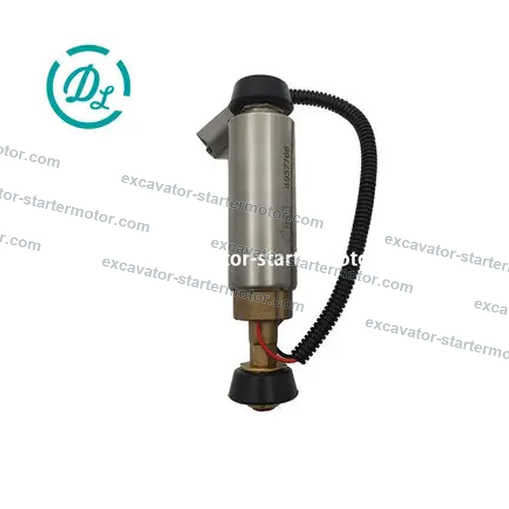 6745-71-1821 24V Fuel Transfer Pump for Komatsu PC300-8 SAA6D114E, OEM/reference 6745-71-1821, 24V Electric Fuel Transfer Pump, product view 1