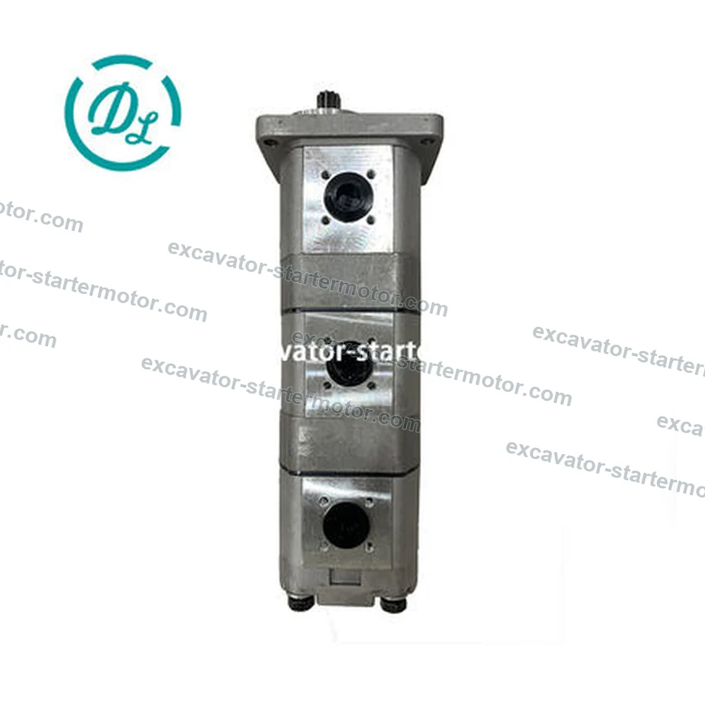 307012-8160 Triple Hydraulic Gear Pump for Kubota KX101 KX151 KX45, OEM/reference 307012-8160, Three-Section Hydraulic Gear Pump, product view 3