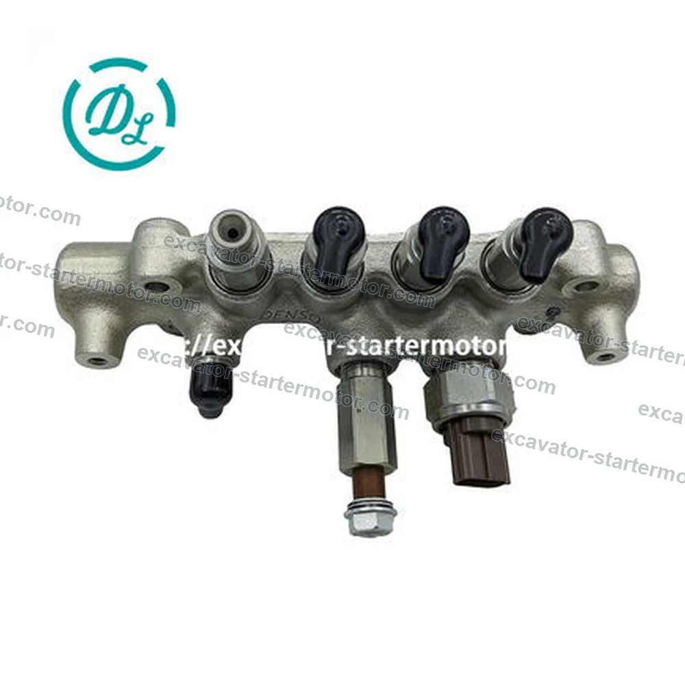 8-97306063-4 Fuel Common Rail Assembly for Isuzu 4HK1 Hitachi ZX200-3 ZX240-3, OEM/reference 8-97306063-4, High-Pressure Fuel Common Rail Assembly, product view 3