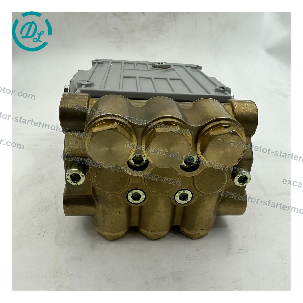 NP16/15-210 15 L/min 210 Bar 6.2 kW Triplex Plunger Pump for High-Pressure Systems, OEM/reference NP16/15-210, Triplex Plunger Pump, product view 2