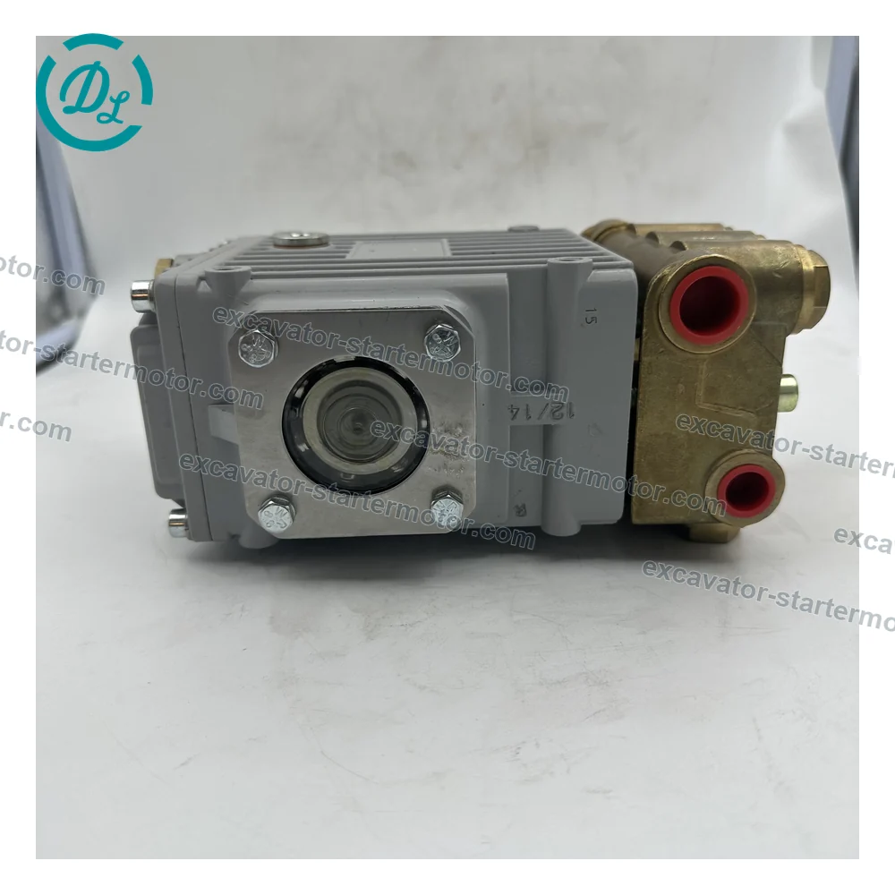 NP16/15-210 15 L/min 210 Bar 6.2 kW Triplex Plunger Pump for High-Pressure Systems, OEM/reference NP16/15-210, Triplex Plunger Pump, product view 3