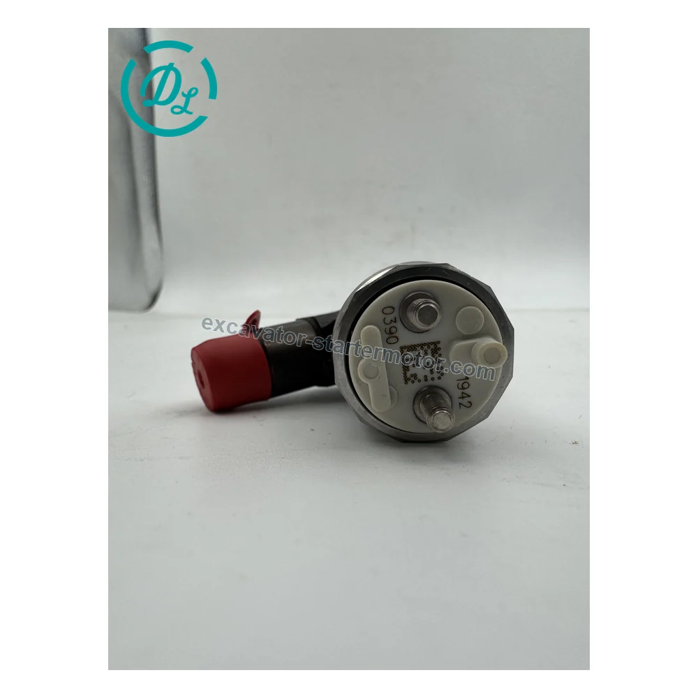 326-4740 / 32E61-00022 Fuel Injector for Cat C4.2 315D L, 318D L and 319D, OEM/reference 326-4740, Fuel Injector Group, product view 4