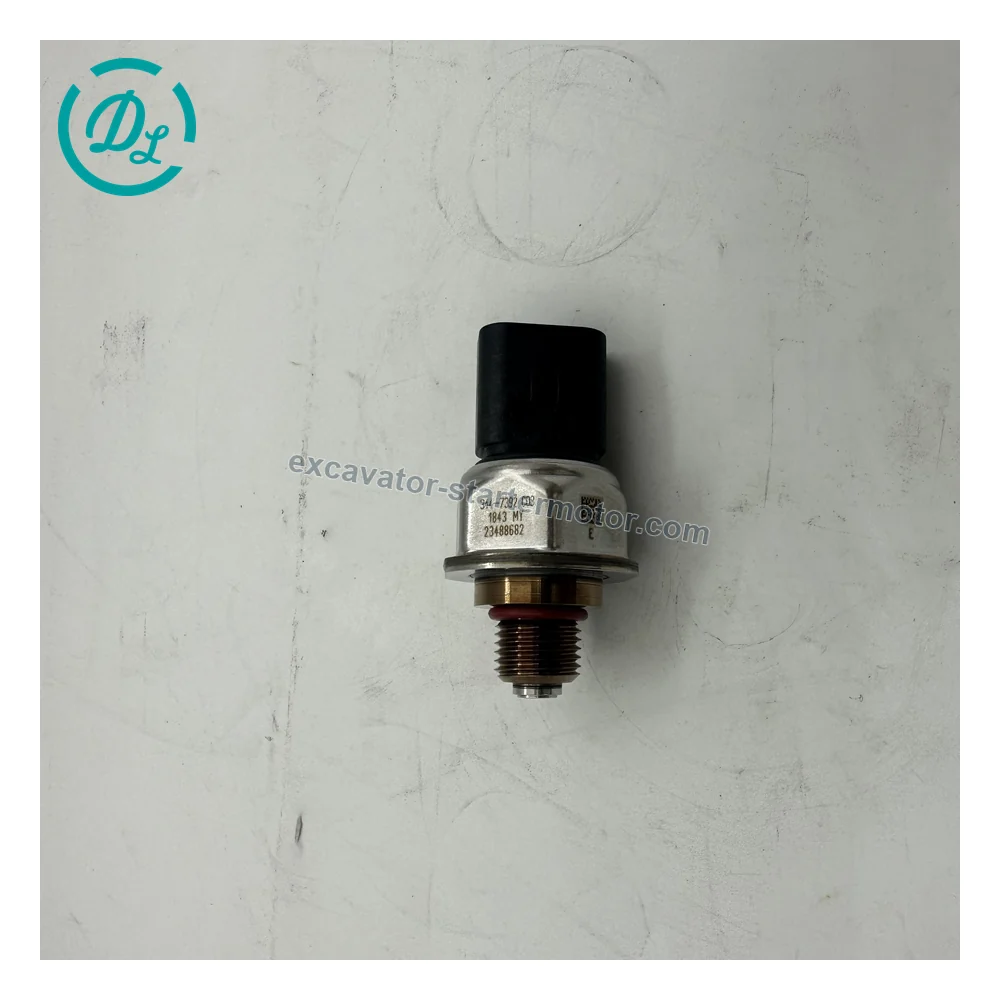 344-7392 500 Hz PWM Pressure Sensor for Cat 312D2, 320D2, 323 and 336, OEM/reference 344-7392, 500 Hz PWM Pressure Sensor, product view 1