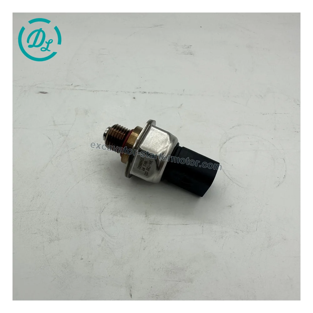 344-7392 500 Hz PWM Pressure Sensor for Cat 312D2, 320D2, 323 and 336, OEM/reference 344-7392, 500 Hz PWM Pressure Sensor, product view 5