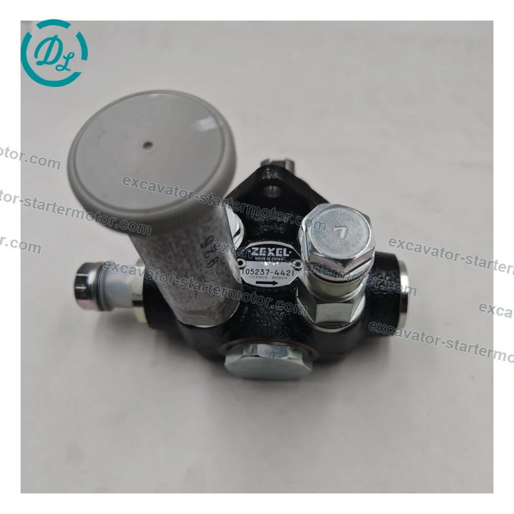 1-15750130-0 105237-4421 Fuel Feed Hand Primer Pump for Isuzu 6HK1 Hitachi ZX330, OEM/reference 1-15750130-0, Mechanical Fuel Feed Hand Primer Pump, product view 2