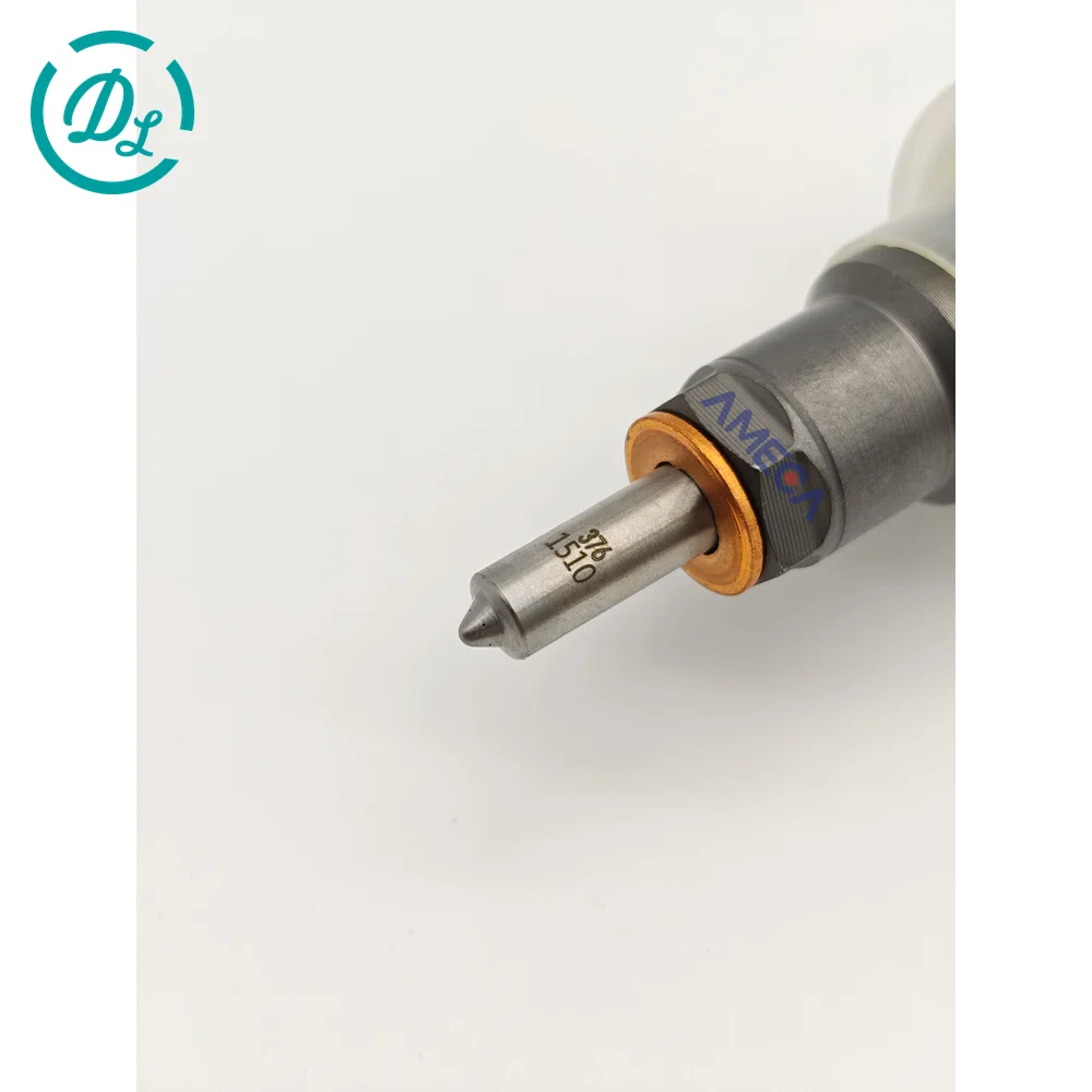 0445120059 6754-11-3011 Common-Rail Injector for Komatsu PC200-8M0, OEM/reference 0445120059, Common-Rail Fuel Injector, product view 3