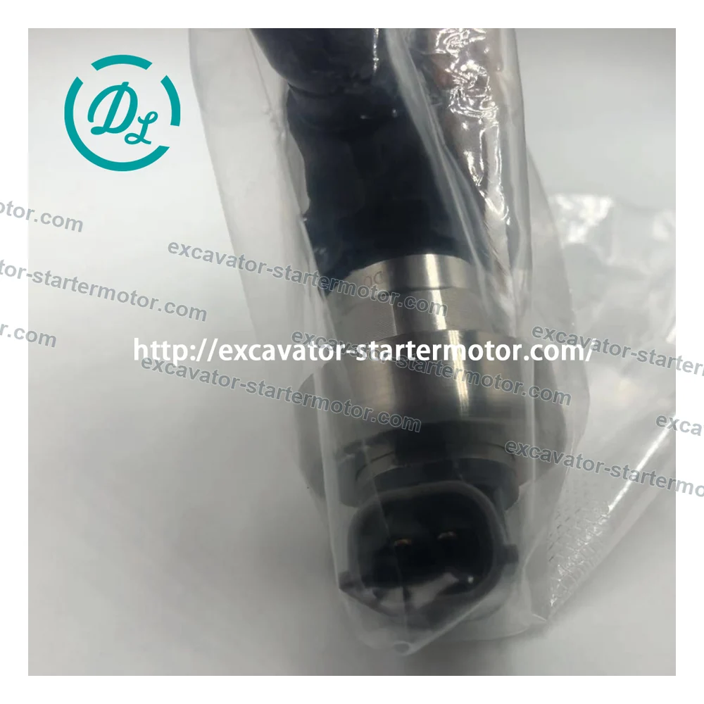8-98011604-1 095000-6980 Common Rail Injector for Isuzu 4JJ1, OEM/reference 8-98011604-1, Common Rail Diesel Fuel Injector, product view 2