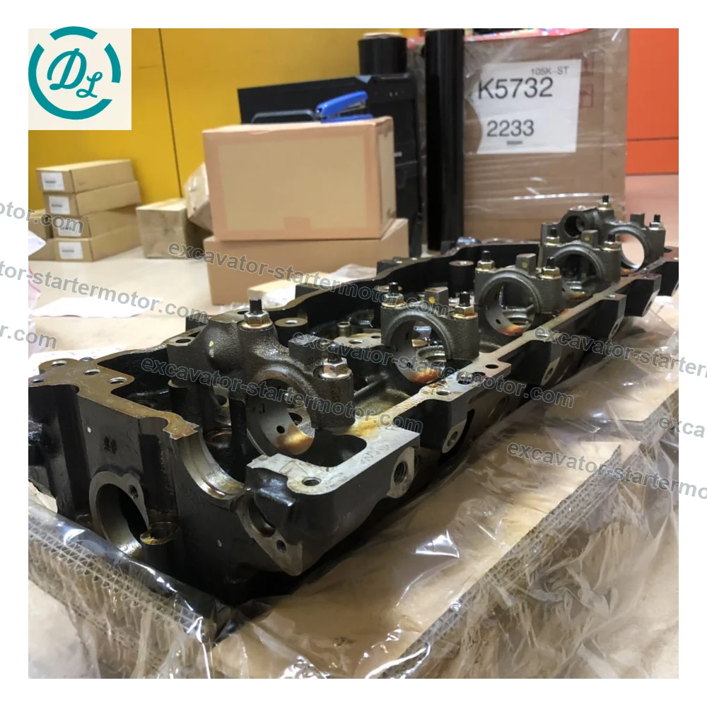 8-98170617-0 16-Valve Cylinder Head Assembly for Isuzu 4HK1 Hitachi ZX200-3, OEM/reference 8-98170617-0, Assembled 16-Valve Engine Cylinder Head, product view 2