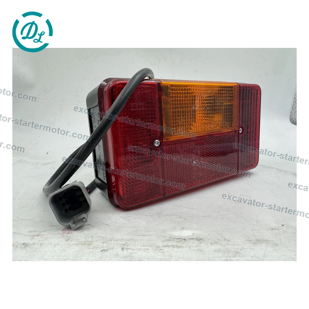 7225545 Left Rear Stop Turn Fog Light for Bobcat VersaHandler, OEM/reference 7225545, Left Rear Stop Turn Fog Light, product view 8