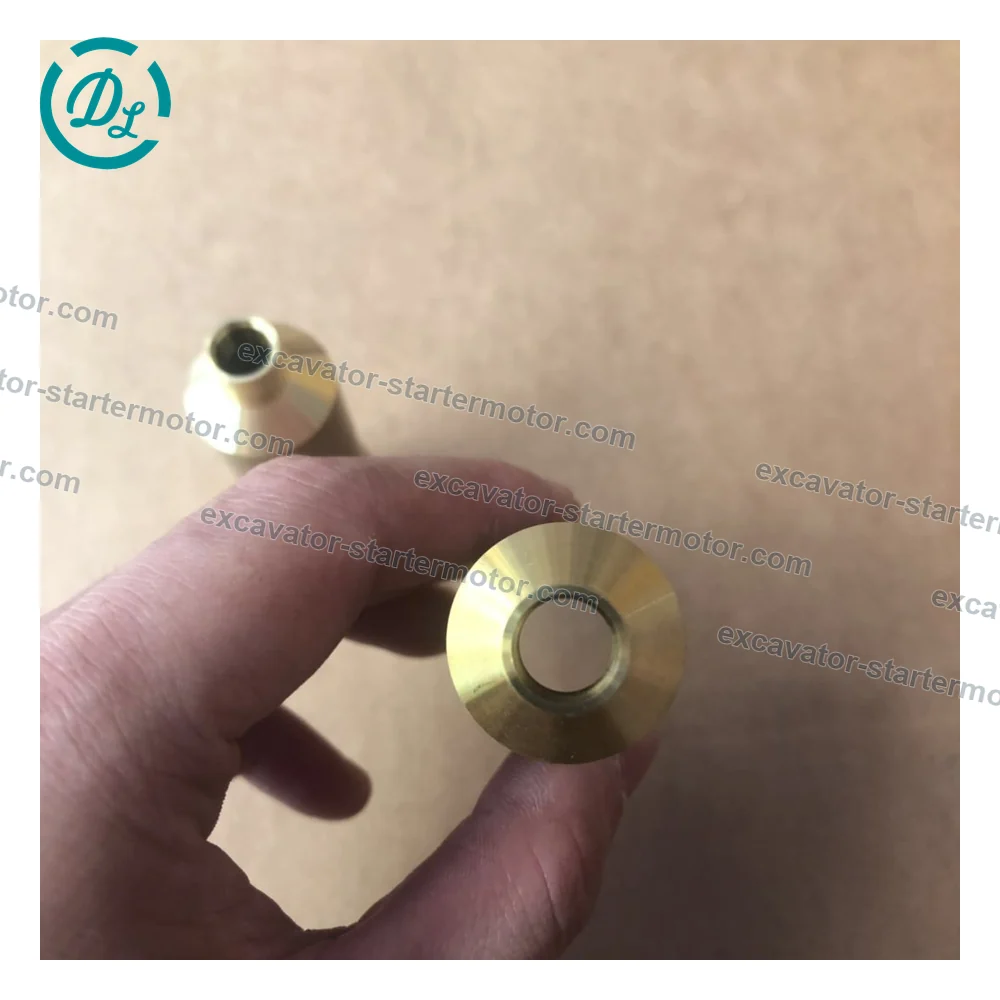 8-98018462-0 Fuel Injector Nozzle Holder Sleeve for Isuzu 6HK1, OEM/reference 8-98018462-0, Fuel Injector Nozzle Holder Sleeve, product view 3