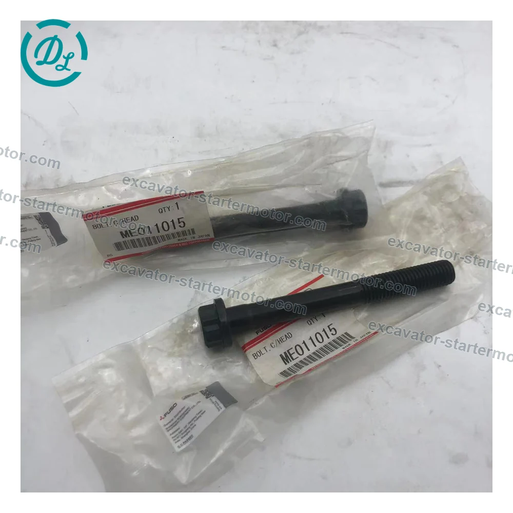 ME011015 M14 x 122 Cylinder Head Bolt for Mitsubishi 4D33 4D34, OEM/reference ME011015, M14 x 122 mm Cylinder Head Bolt, product view 4