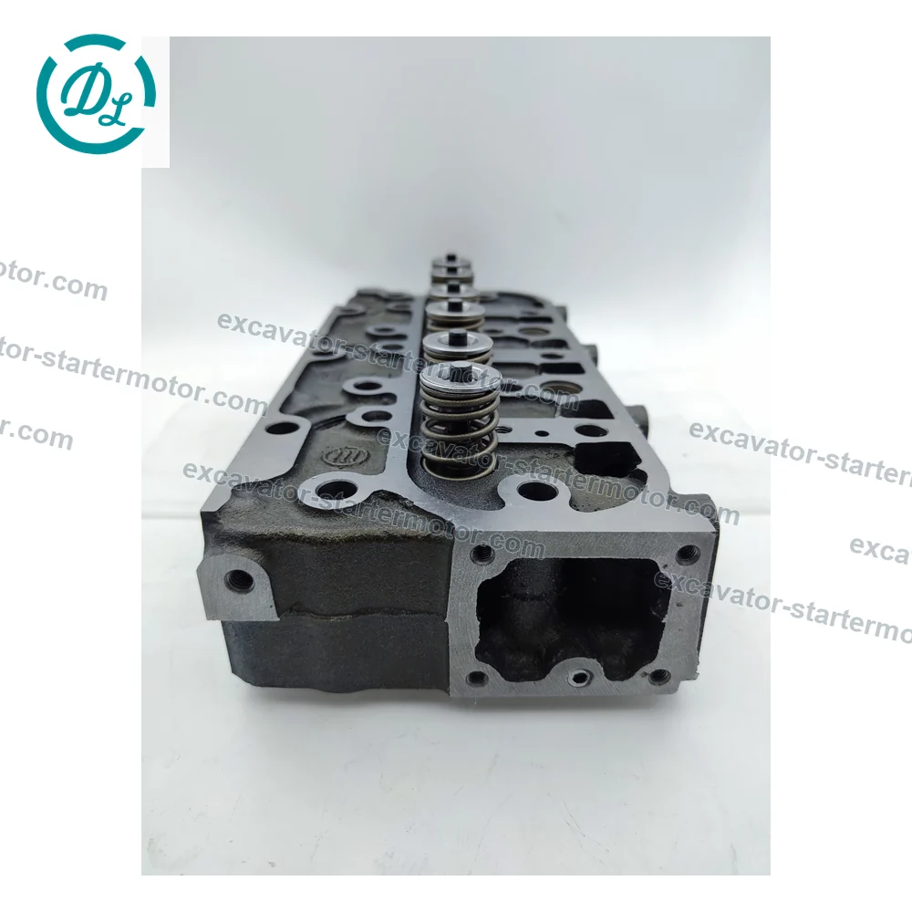 1G053-03040 Cylinder Head Assembly for Kubota D1105 KX61-2, OEM/reference 1G053-03040, Complete Cylinder Head Assembly, product view 2